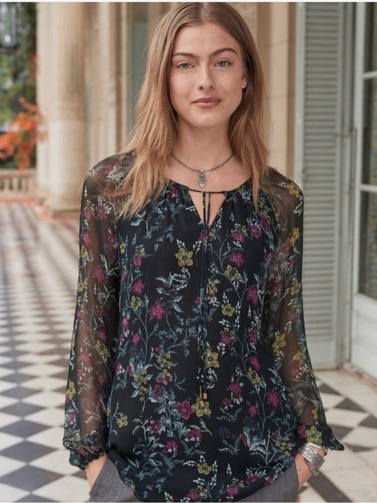 Sundance Tops - Sundance Acantha Floral Ruffle Top